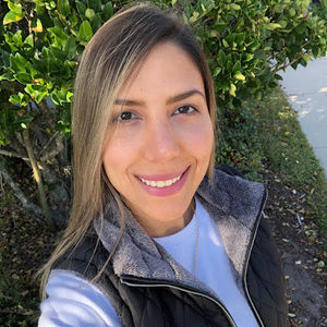 Meet your Posher, Andrea gisel